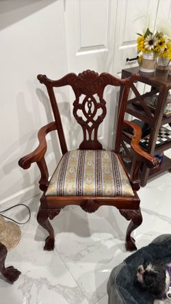 6 Beautiful cherry wood chairs