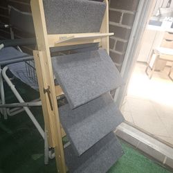 Foldable Ladder