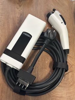 Chevy Ultium EV charger 240V