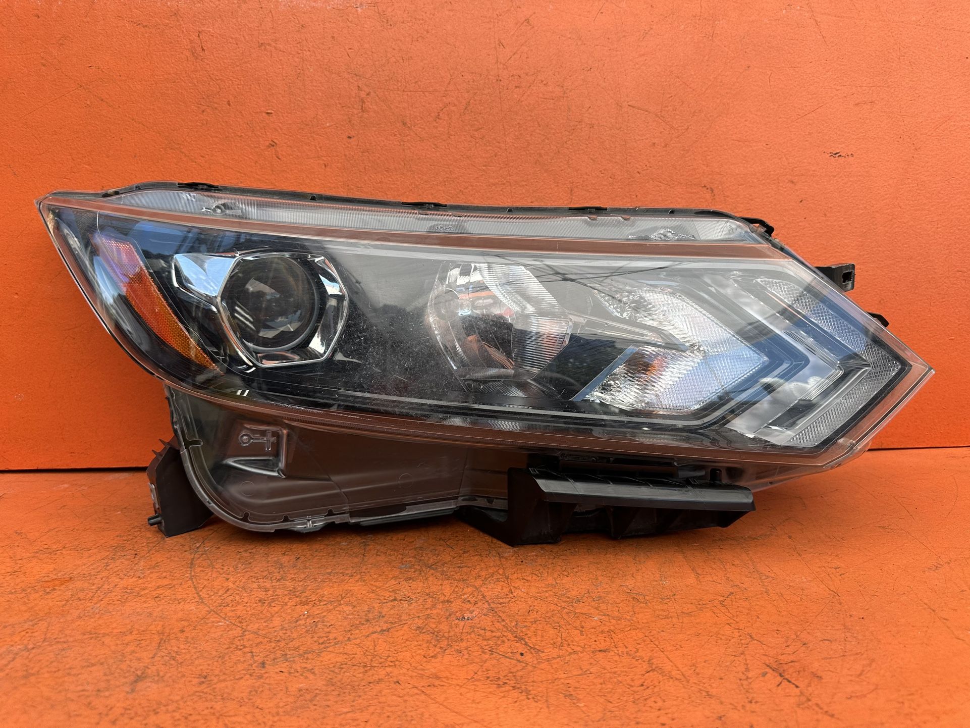 2020 2021 2022 Nissan Rogue Sport Right Passenger Halogen Headlight W LED OEM