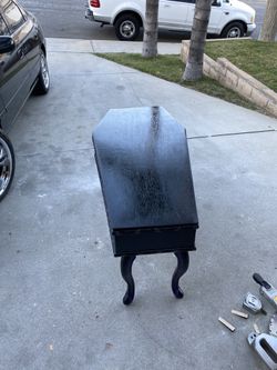 Coustom  Coffin  Coffee  Table 