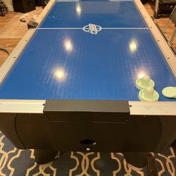 Air Hockey table 