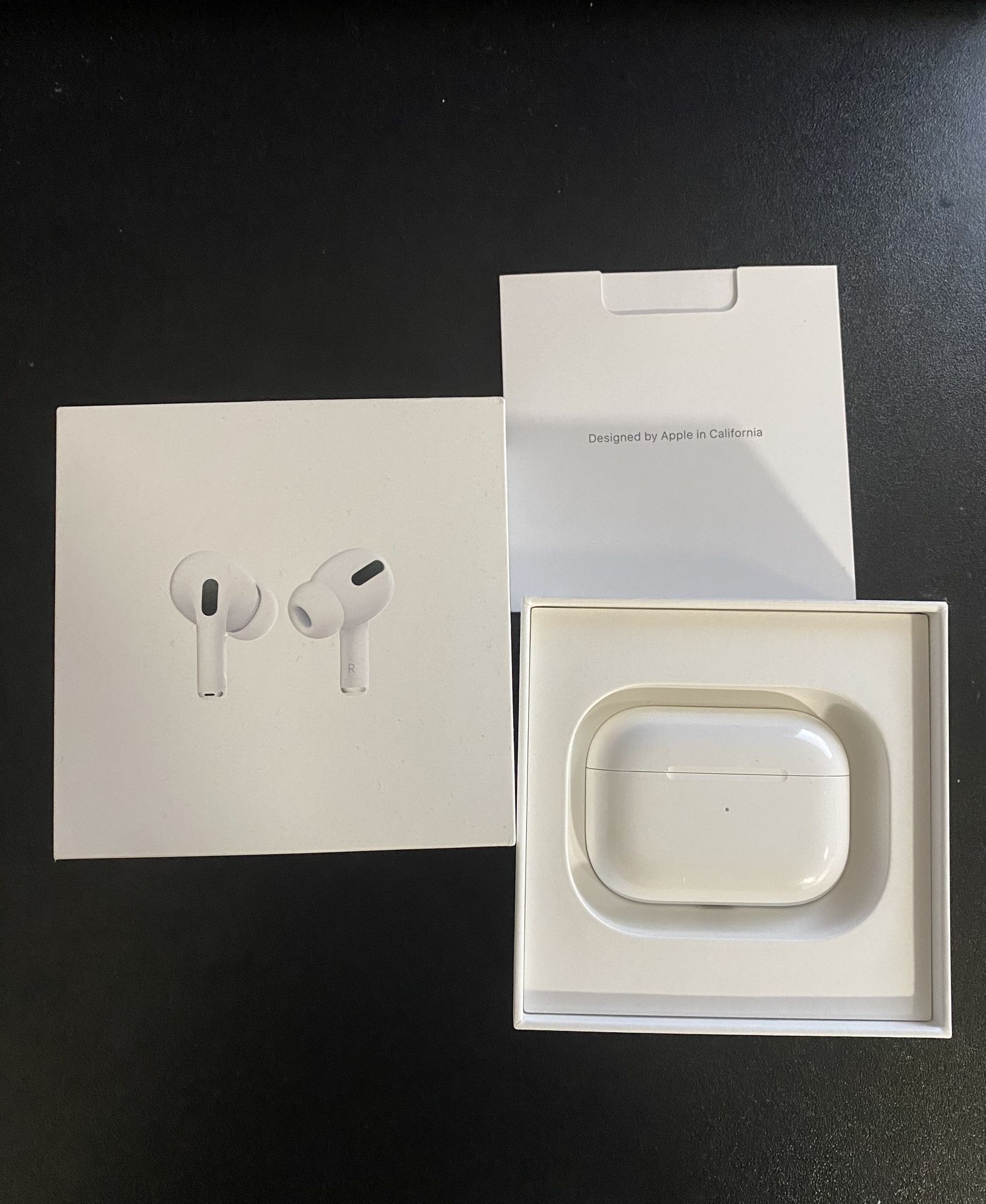 Apple AirPods Pro 1st Gen