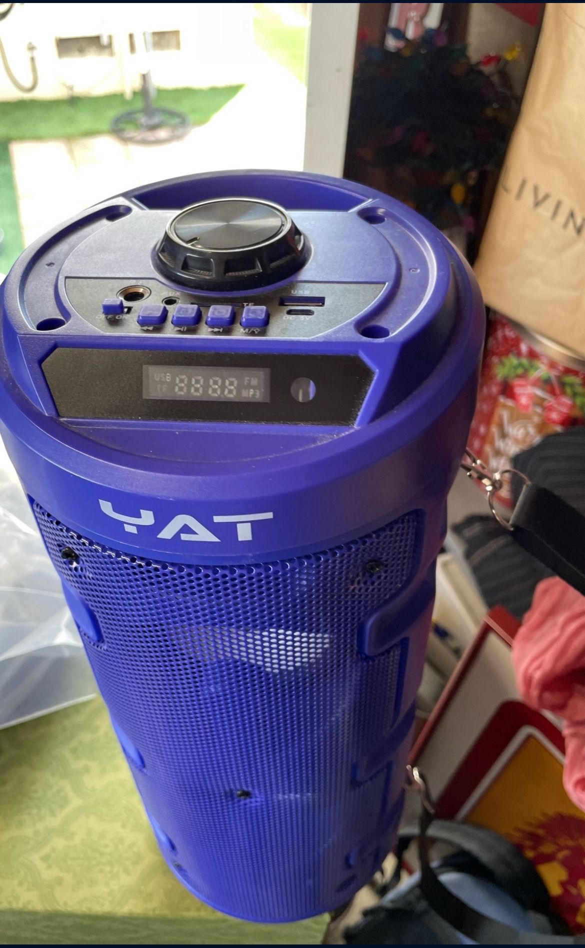 YAT Speaker Bluetooth And Radio With Control
