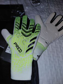 Adidas predator goalkeeper gloves 100$