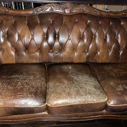 Free Sofa