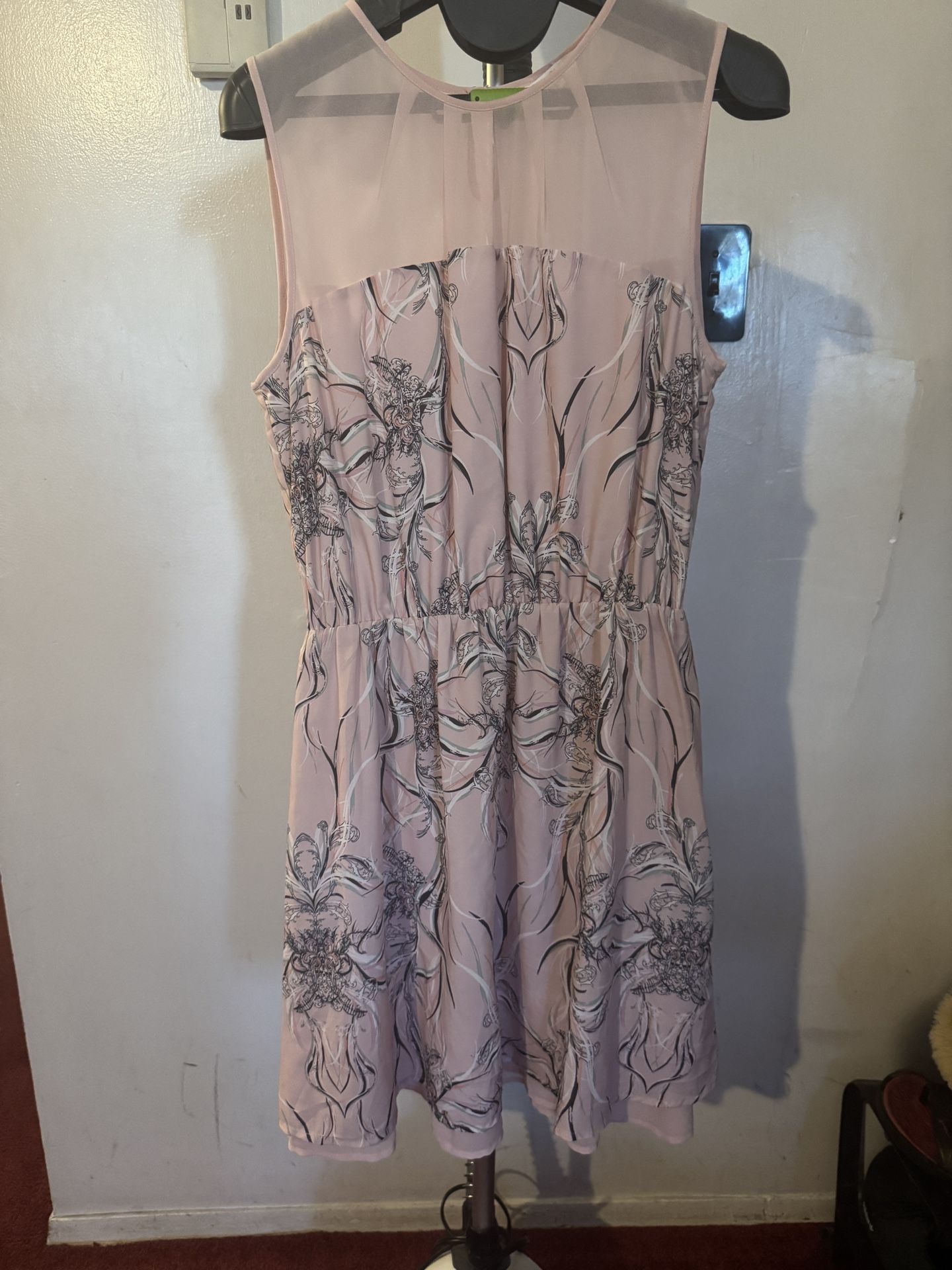 Elegant Pink Floral A-Line Dress - Size L