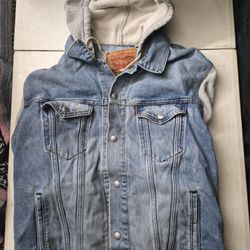 Levis Denim  Large