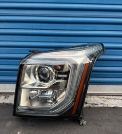 GMC Yukon 2015 2016 2017 ... 2018 2019 2020 Left Side XENON HID Headlight OEM COMPLETE