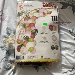 Tropical Balloon Garland 