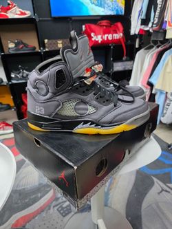Jordan 5 Off white  Muslin