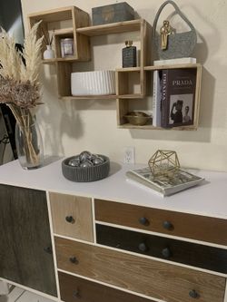 Rustic Decorative Wall Mount Floating Intersecting Cube Accent Wall Shelf
