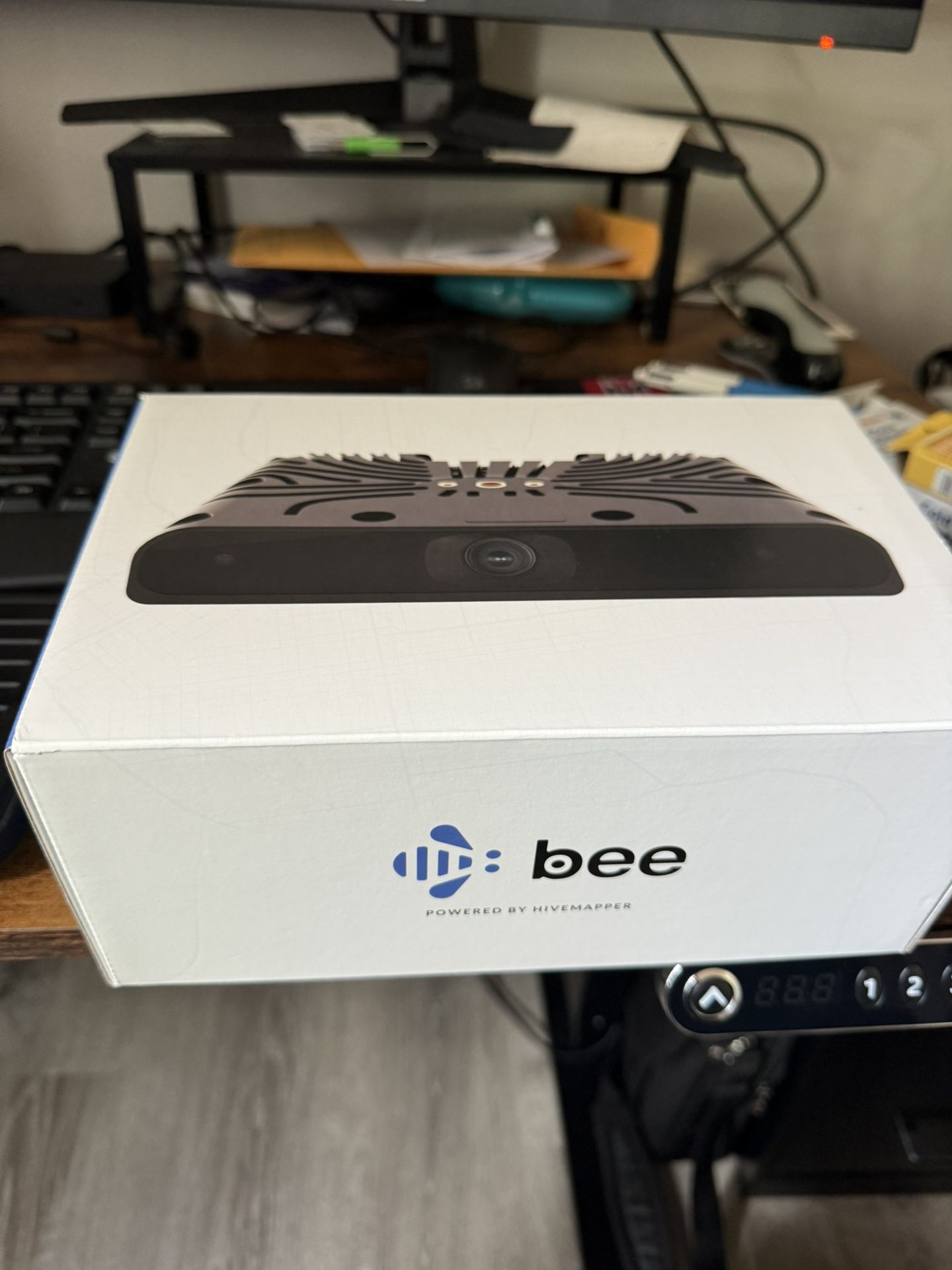 Hivemapper Bee Dashcam (WiFi Only) DePIN Device New