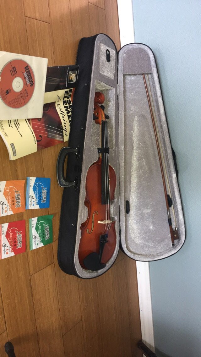 Ebony Orchestra Student Violin w/ Stand