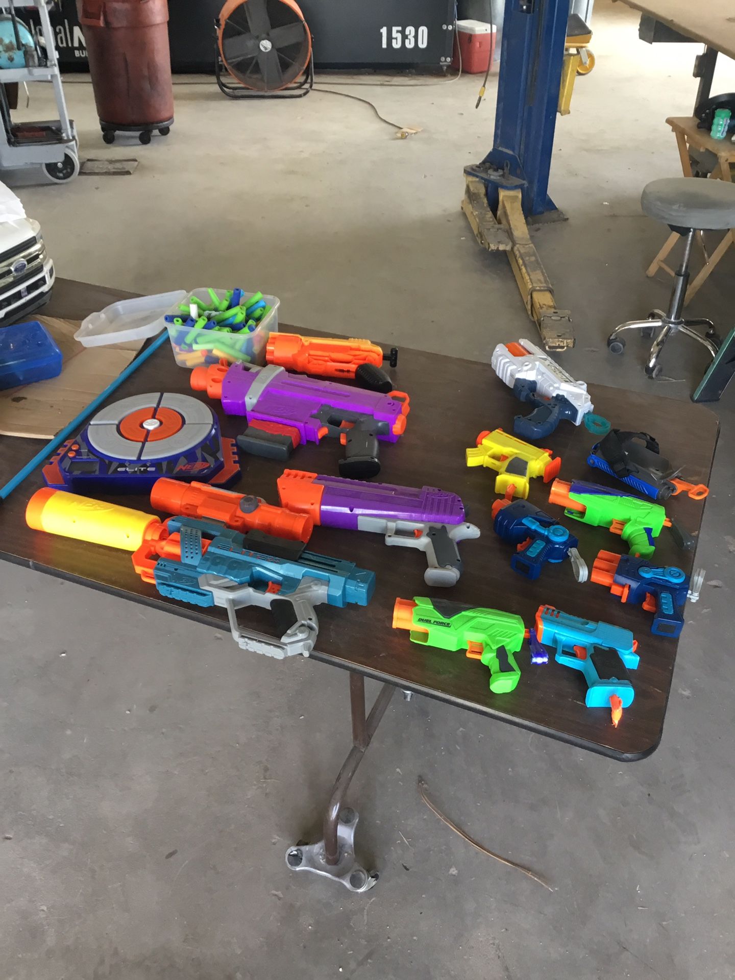  Nerf Guns 