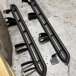 2025 Toyota 4Runner TRD Pro Rock Sliders (factory take-off)