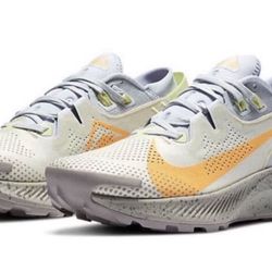 Nike Pegasus Trail 2 Pure Platinum Fossil Laser Orange Women's CK4309-001