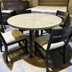 New 5pc Round Dining Set