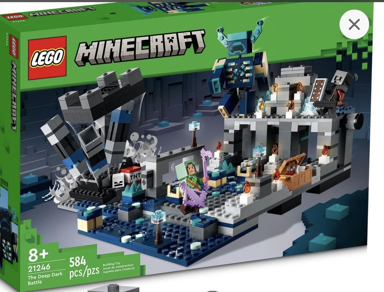 LEGO Minecraft The Deep Dark Battle Biome Building Toy 21246