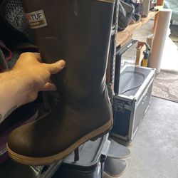 Size 9 Extra Tuff Boots. Maybe Worn 3 Times 
