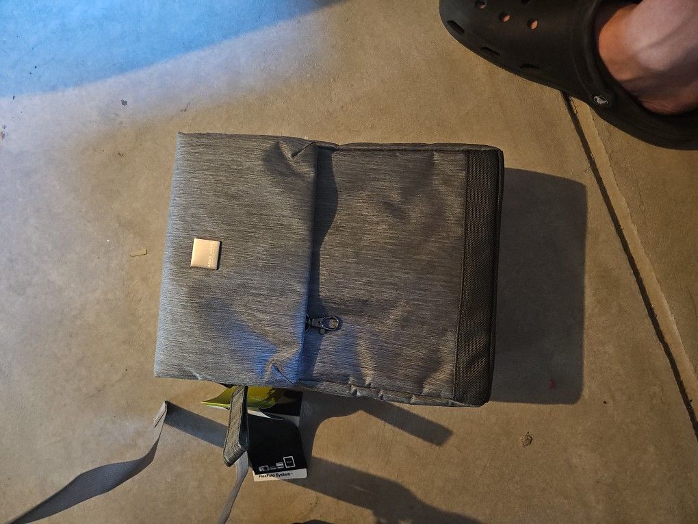 Acme Made Montgomery Street Courier Camera Bag