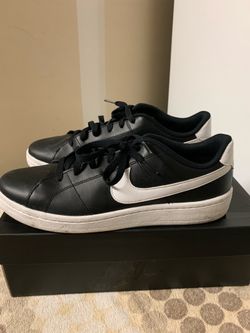 Like new beautiful nike shoes