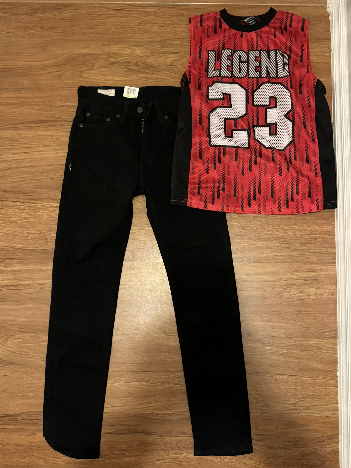 Black Levi Jeans And Shirt