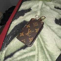 Gucci Wallets And LV Coin Pouch 