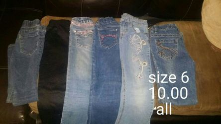 Size 6 jeans. Lil girls