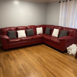 Red Leather Sectional Sofa w/ Pull-Out Bed (Sleeper Couch)
