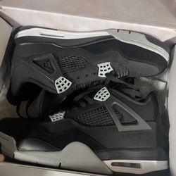 Jordan 4