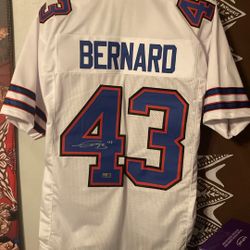 Signed Jerseys 