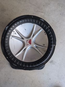 Kicker CVR15  Car Subwoofer