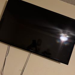 Westinghouse Tv With Mount 