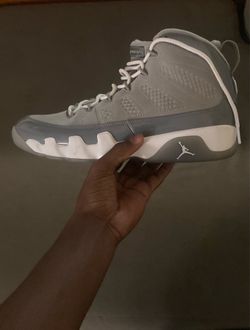 Jordan cool grey 9s size 10.5