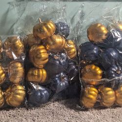 Navy Blue and Gold Wedding 