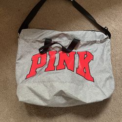 Vs pink duffel bag