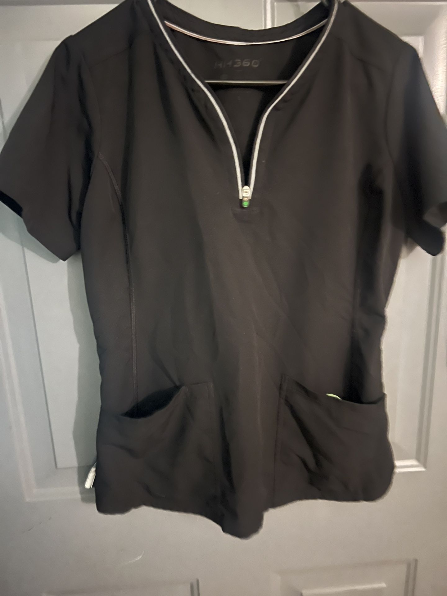 HH 360 By Healing Hands Womens Scrub Top Black V Neck Active Stretch Sz. Small