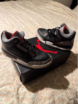 2018 Nike Air Jordan 3 Black/fire red- Cement Men’s Sz 8