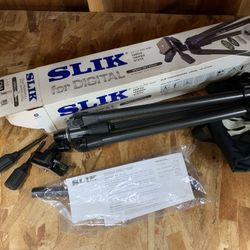 Slik Tripod