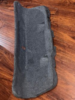 E46 trunk lid liner