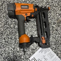 Rigid 18g Finish Stapler 1 1/2” 