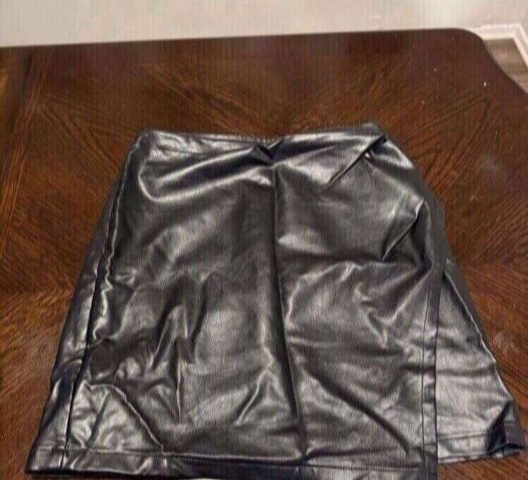 Cider Black Leather Skirt