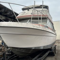 1980 BAYLINER Cabin cruiser