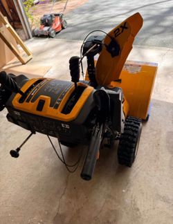 Cub Cadet 2X 26 inch Snow Blower electric start