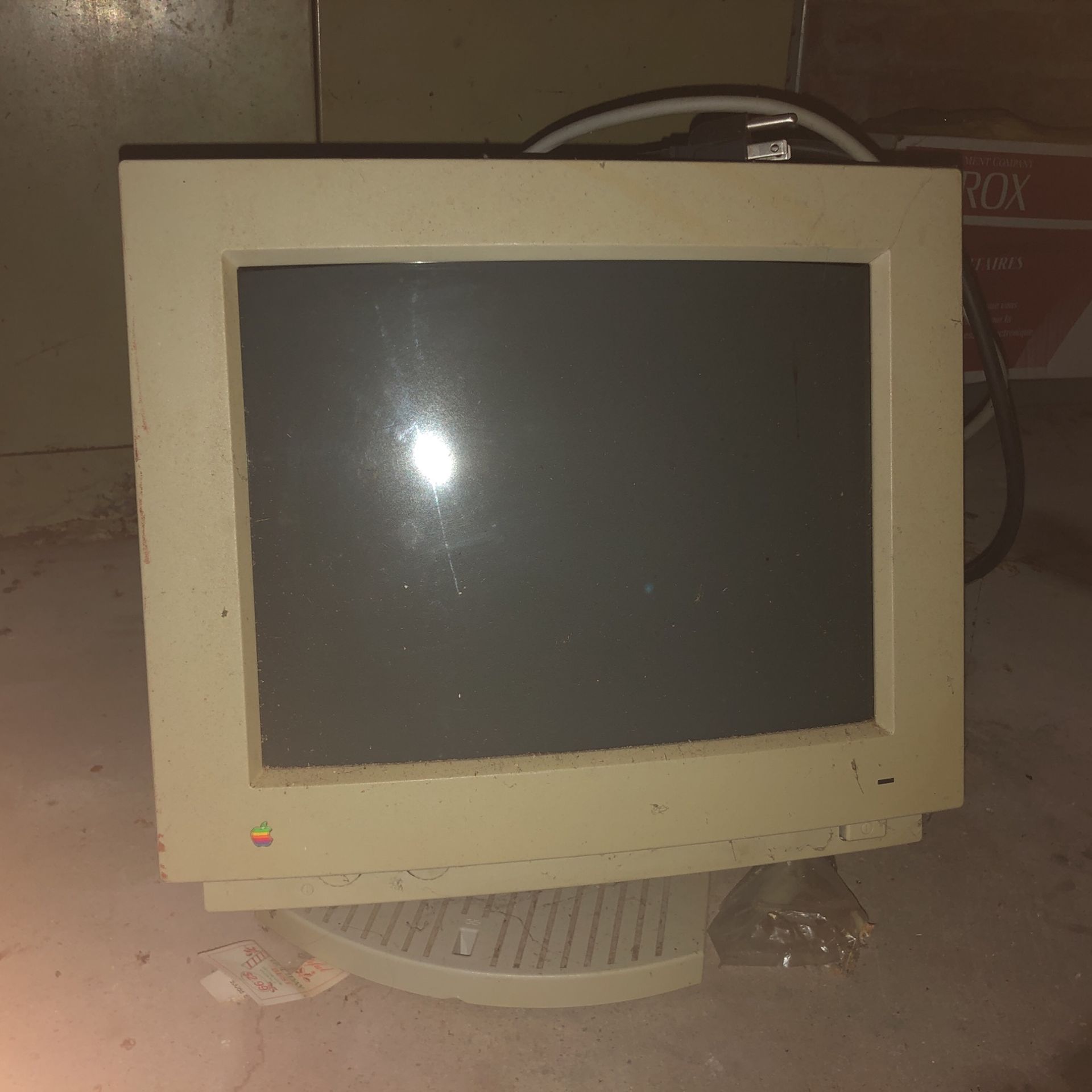 1986 Apple Monitor
