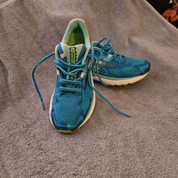 Brooks Running Shoe Ravenna M6 W8