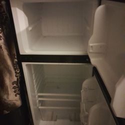 Medium Freezer 