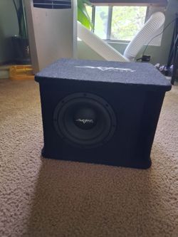 Brand new 8"skar 1ohm loaded box 350watts rms 750 max