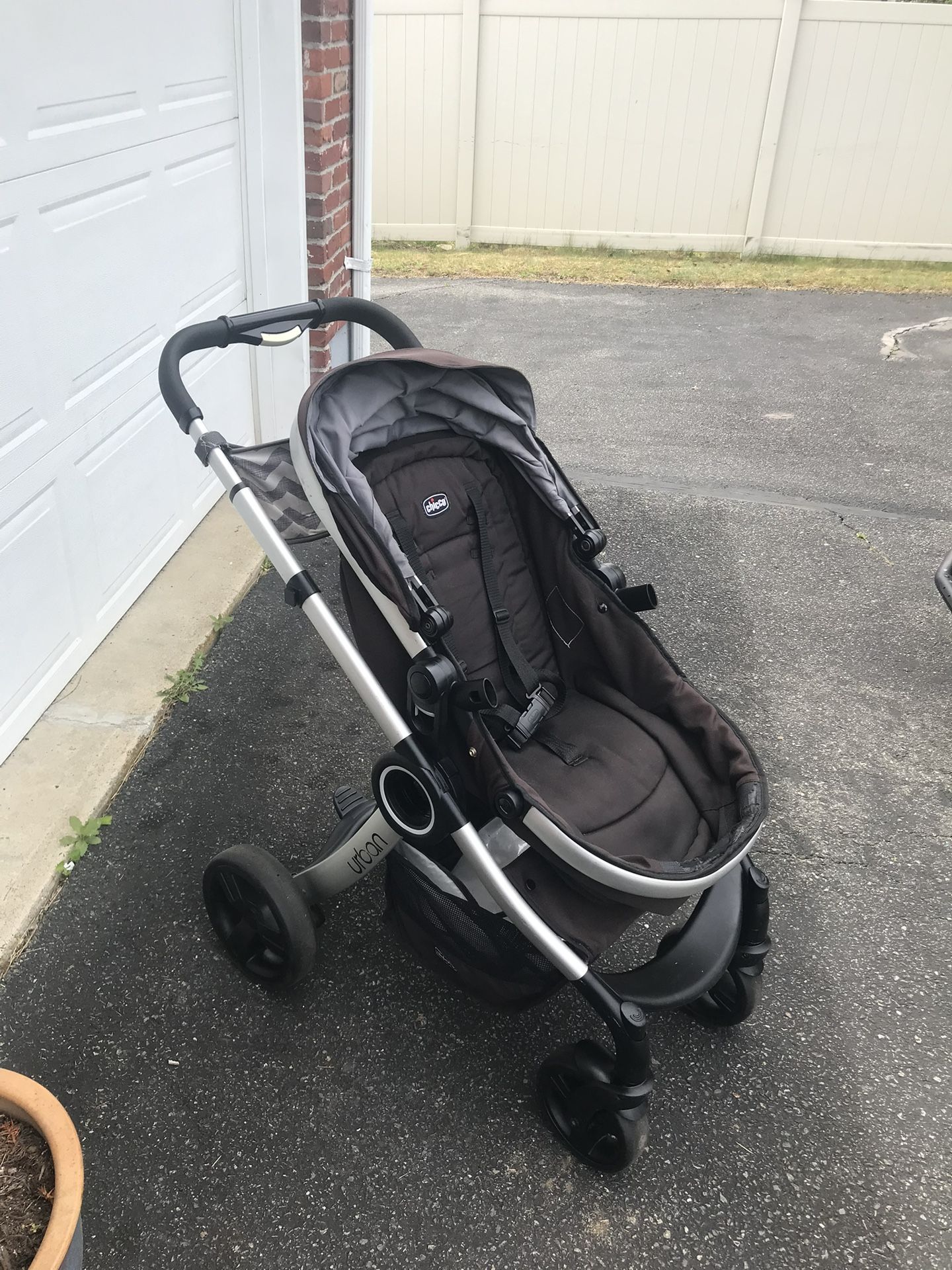 Urban Chicco Baby Stroller